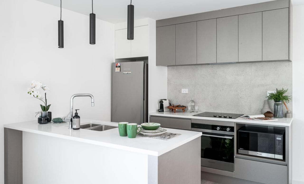 Sunrise Garden Suites Оукланд Екстериор снимка