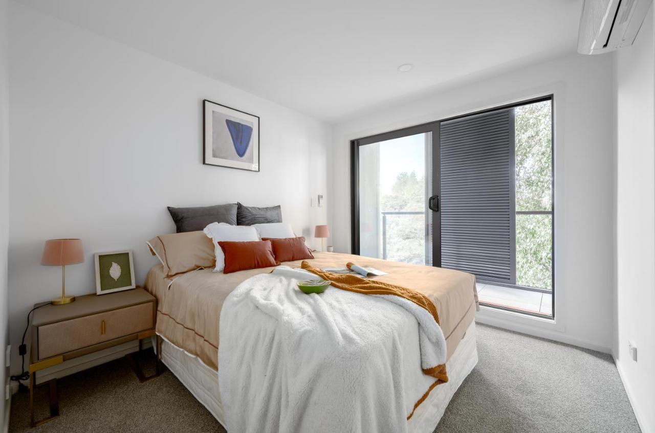Sunrise Garden Suites Оукланд Екстериор снимка
